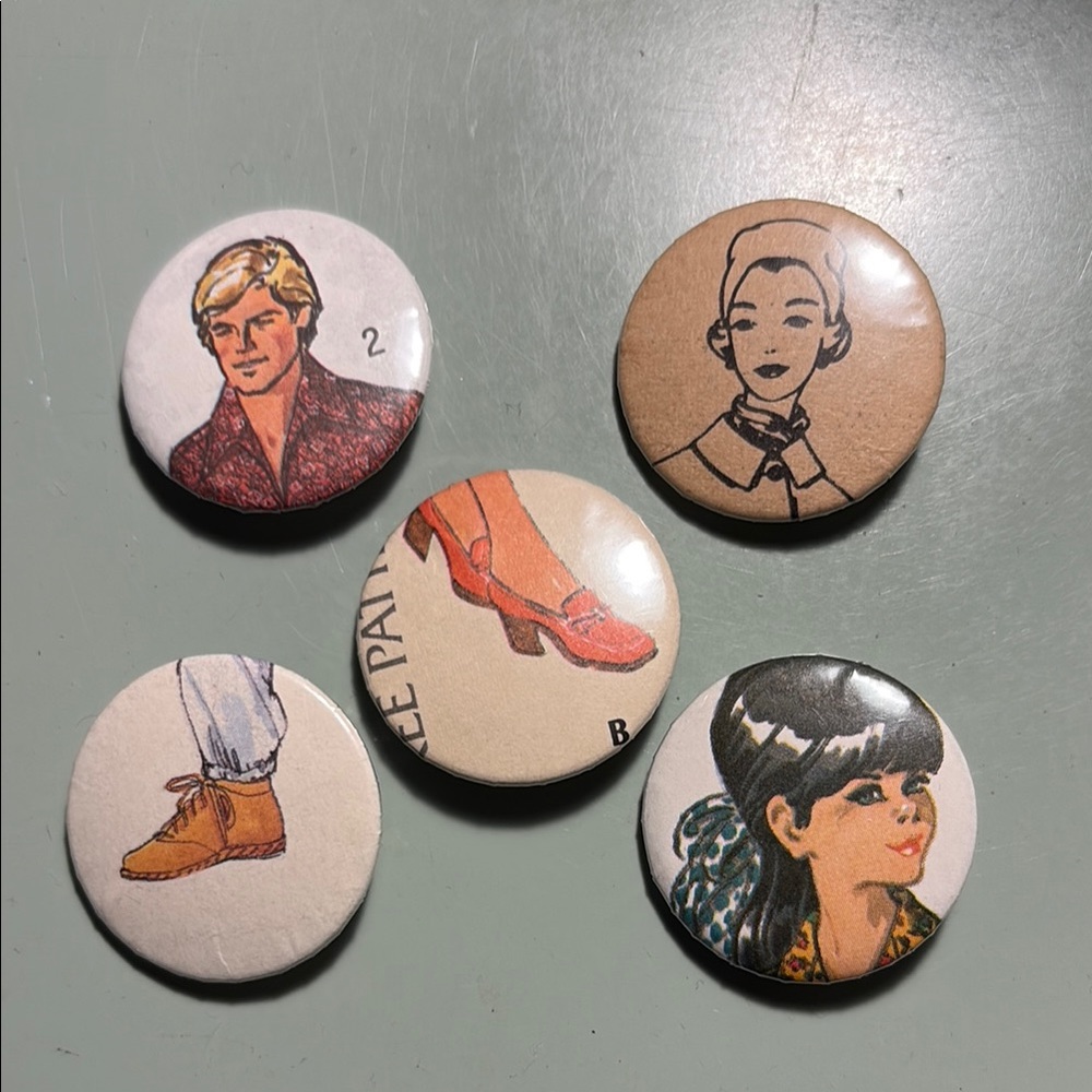Vintage Illustration Pin Set